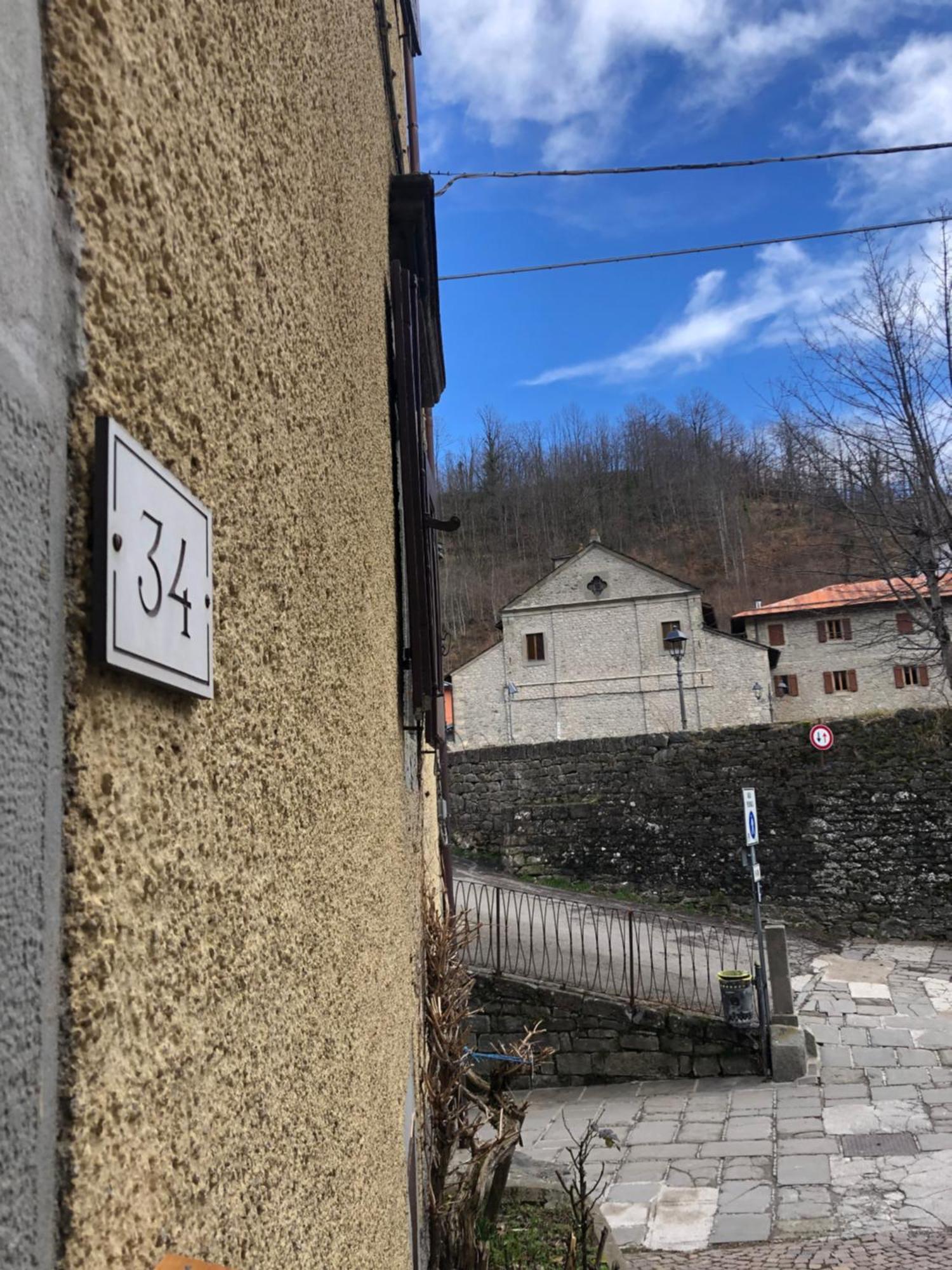 Civico34 Apartman Fiumalbo Kültér fotó